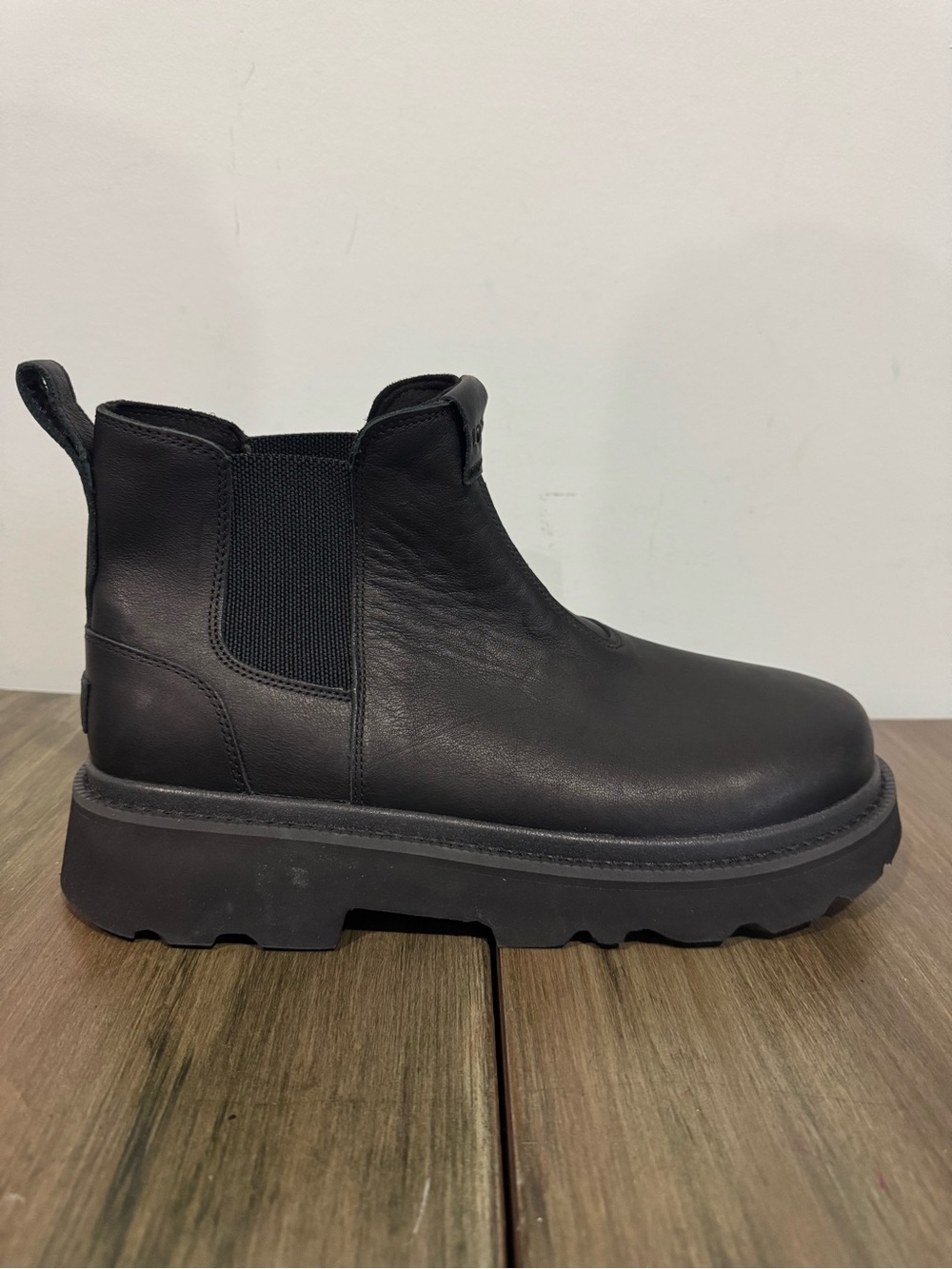 UGG CHELSEA LUG LEATHER MEN BOOTS
